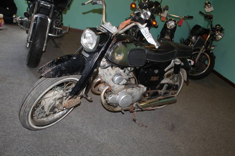 lot 201 image: 1966 Honda CB 160 Dream Motorcycle