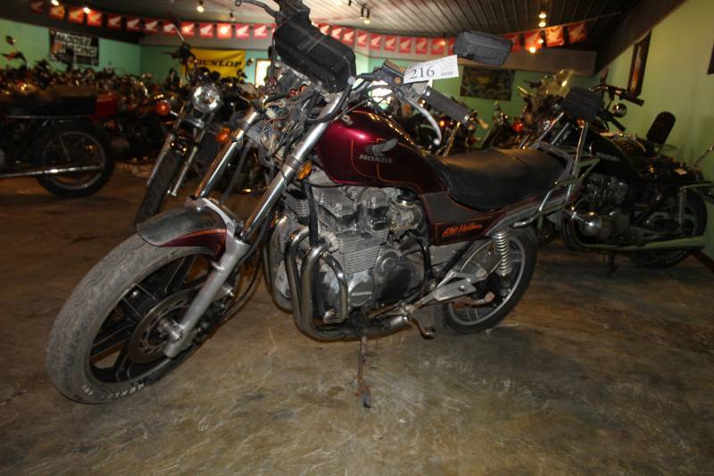 lot 216 image: 1983 Honda CB 650 SC Night Hawk Motorcycle
