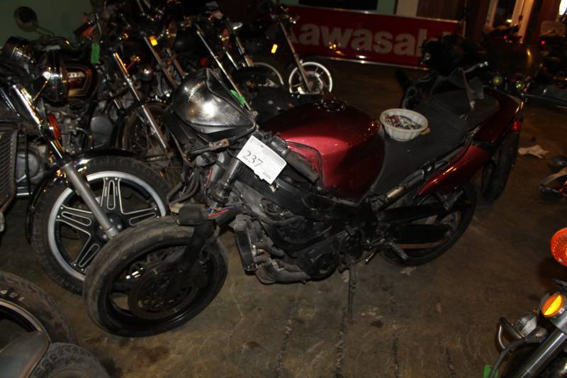 lot 237 image: 1998 Honda CBR 1000 Motorcycle