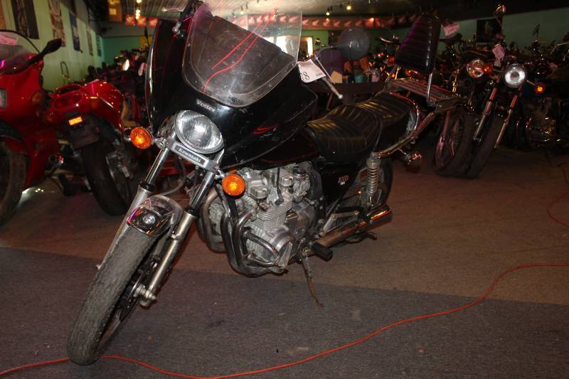 lot 78 image: 1981 Kawasaki KZ 750 LTD Motorcycle