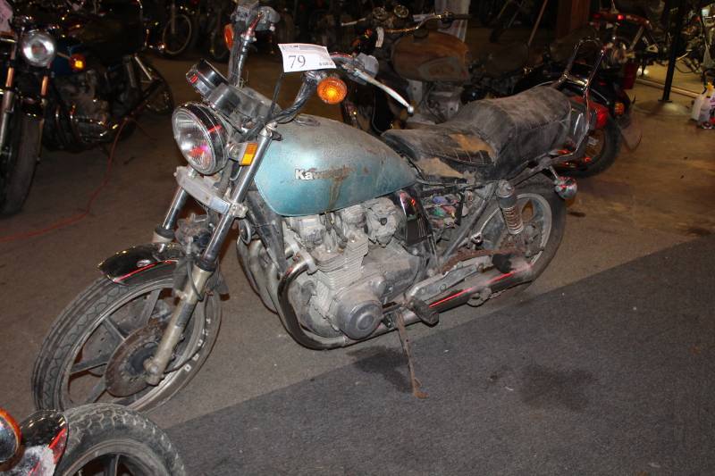 lot 79 image: 1981 Kawasaki KZ 1000 Motorcycle