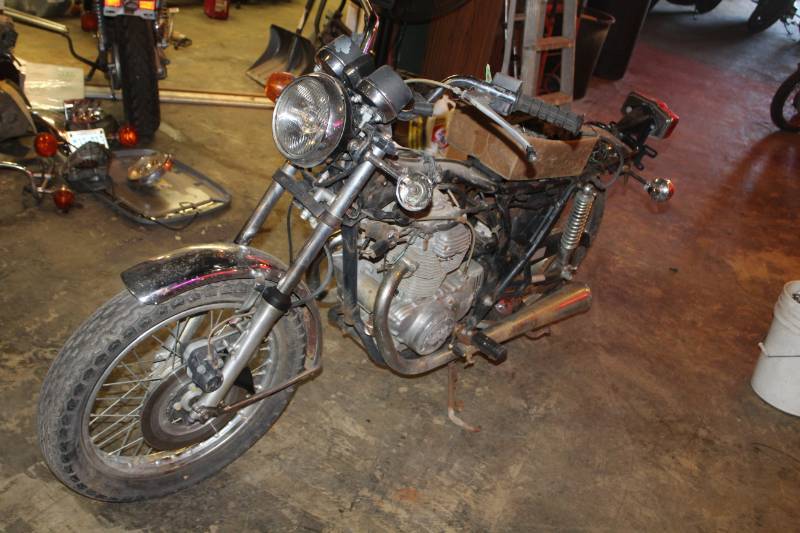 lot 80 image: 1975 Honda CB 360 Motorcycle
