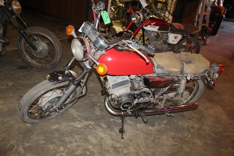 lot 86 image: 1974 Yamaha RD 350 Motorcycle