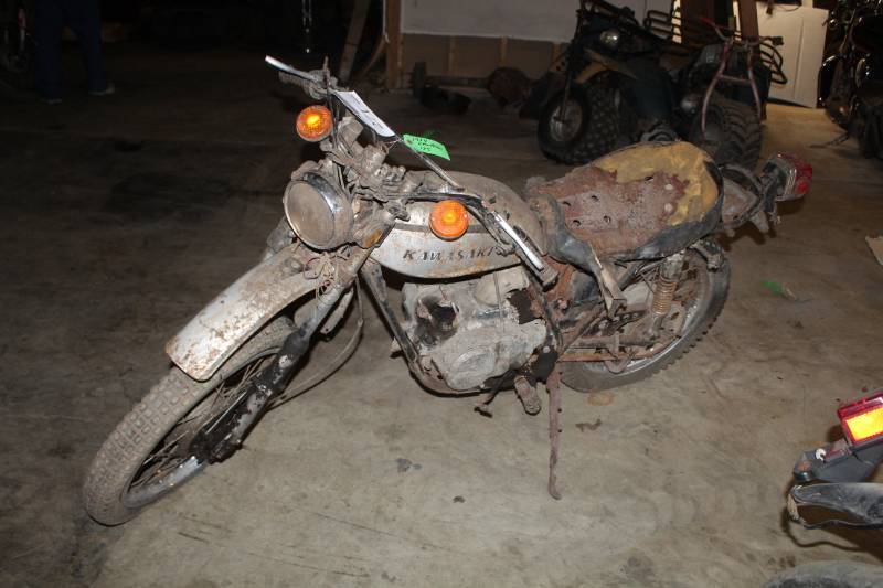 lot 271 image: 1974 Kawasaki F7 175 Motorcycle
