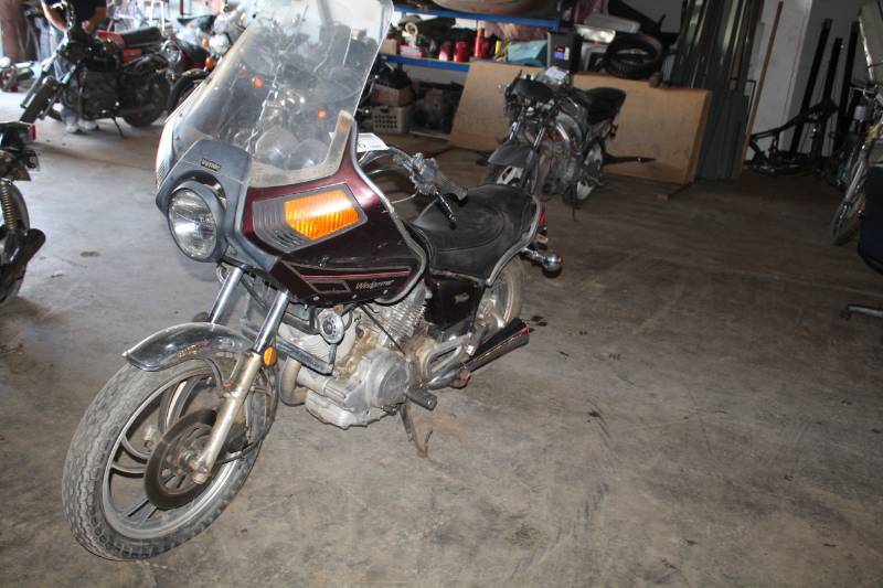 lot 276 image: 1981 Yamaha 750 Virago Motorcycle