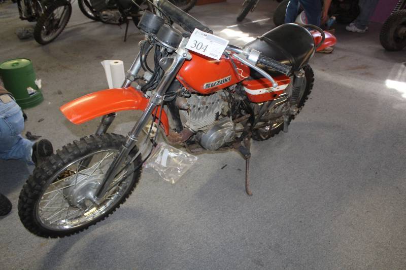 lot 304 image: 1972 Suzuki TS 250 Motorcycle
