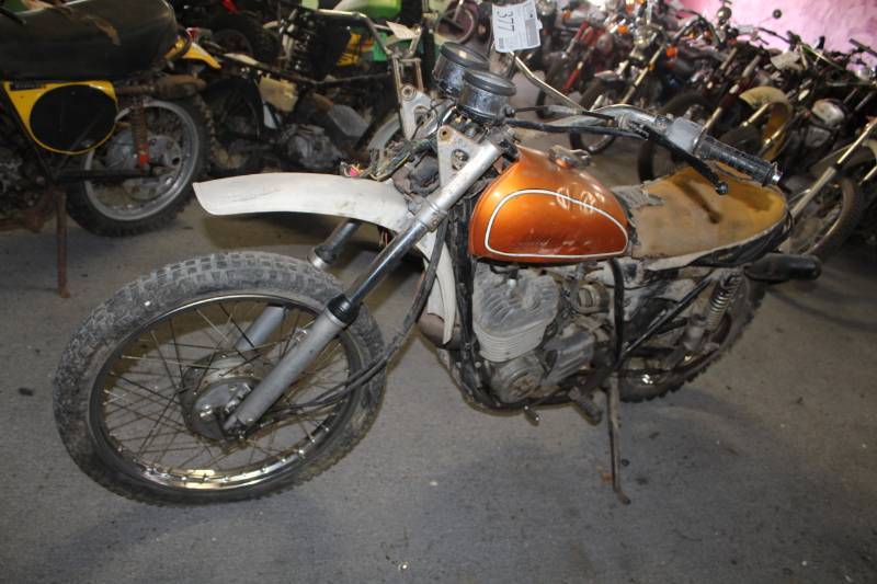 lot 377 image: 1974 Yamaha DT 250 Motorcycle