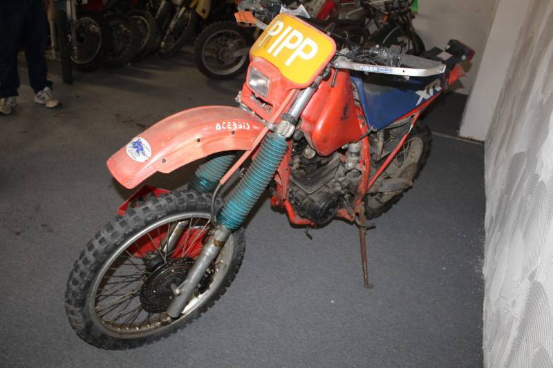 lot 347 image: 1985 Honda XR 350 Motorcycle
