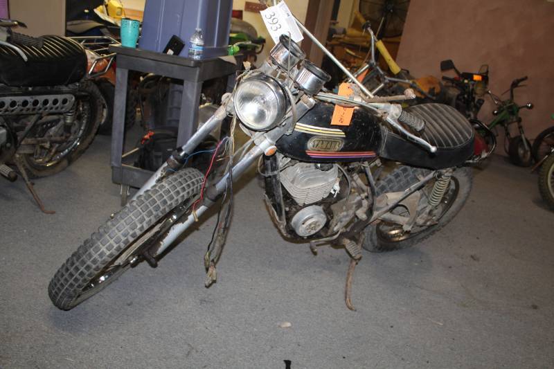 lot 393 image: 1972 Yamaha RT1 360 Motorcycle