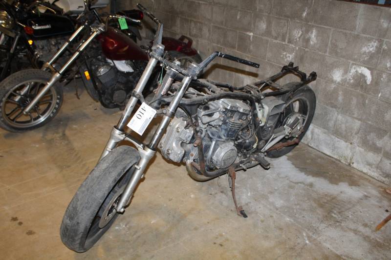 lot 410 image: 1982 Honda VF 750 S V45 Motorcycle