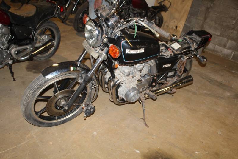 lot 413 image: 1979 Kawasaki KZ 550 A Motorcycle