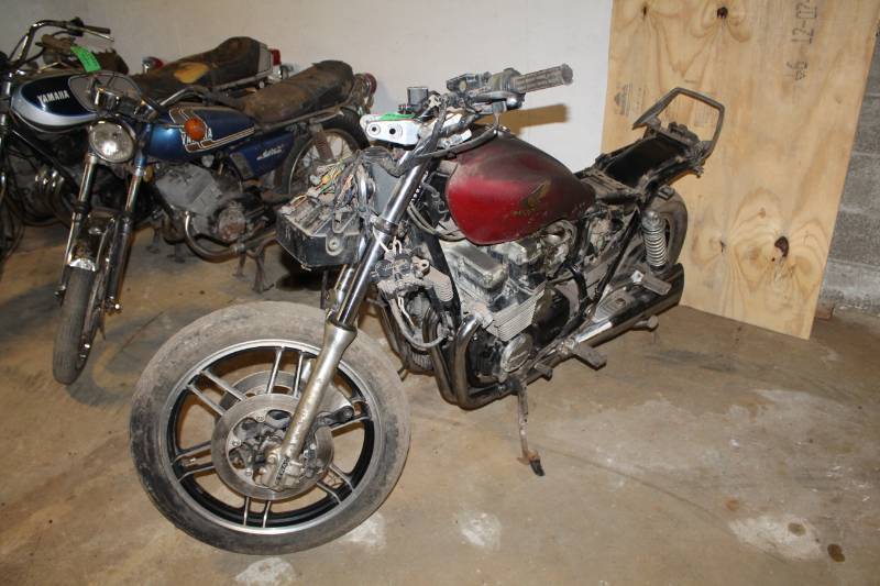 lot 417 image: 1984 Honda CB 650 SC Night Hawk Motorcycle