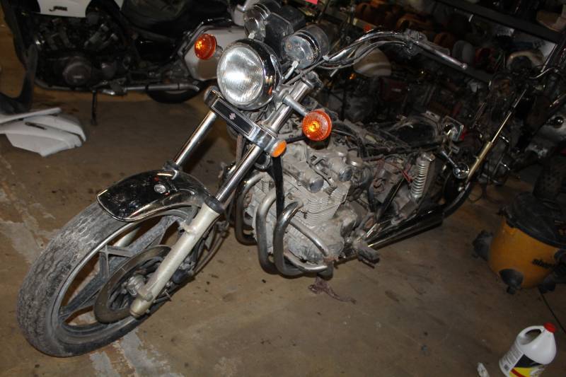 lot 100E image: 1981 Suzuki GS 650 GL Motorcycle