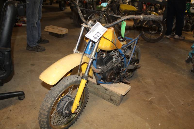 lot 429 image: 1987 Suzuki RM 80 Motorcycle