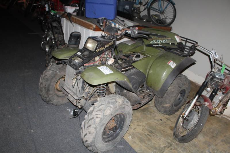 lot 505 image: Mid 1990s Polaris Sportsman 4x4 ATV