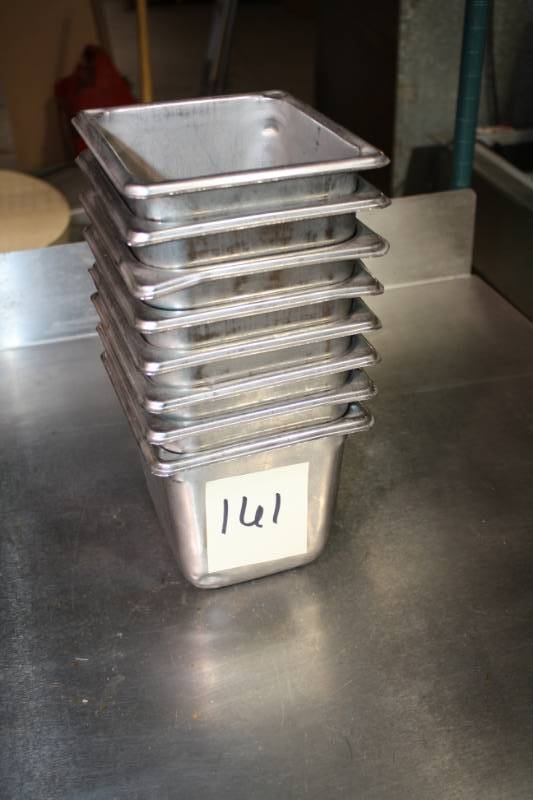 lot 161 image: Stainless Steel Pans16th Size6 Deep