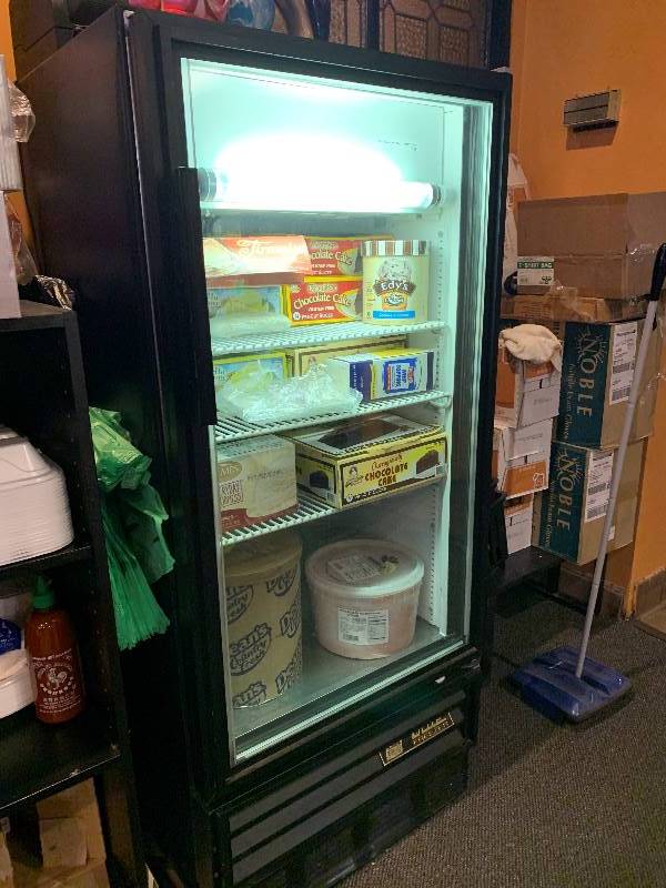 lot 7 image: True Glass 1 Door Freezer, Model GDM-10F, 115V, Runs-Freezes