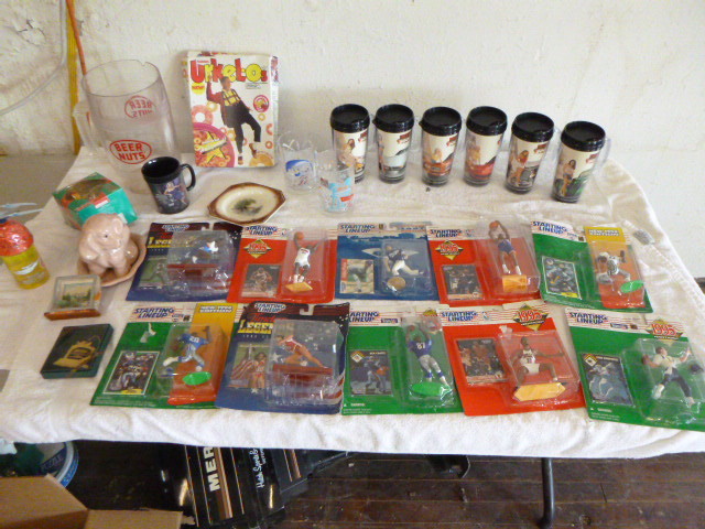 lot 78 image: Miscellaneous Collector Items