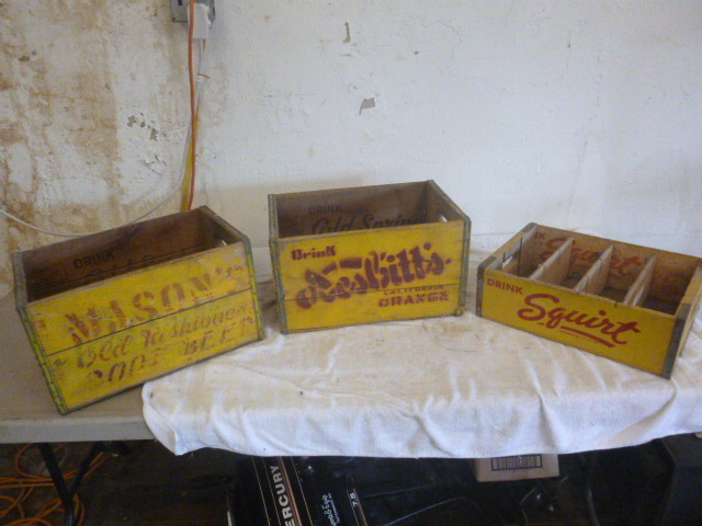 lot 115 image: 3 Wooden Crates