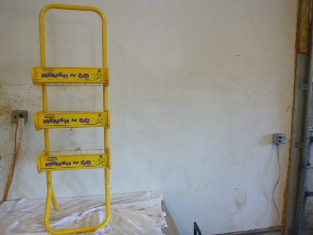 lot 117 image: Display Rack