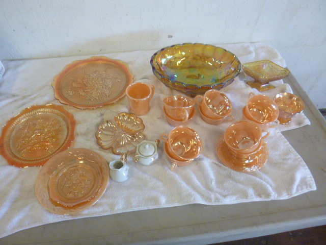 lot 119 image: Miscellaneous Glassware