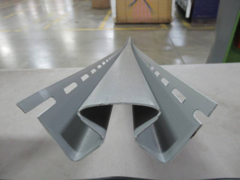 lot 38 image: 34 X 12 Inside Post Vinyl Siding J46 In Pewter. Approximately 20.