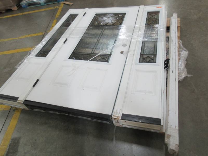 lot 52 image: Front Door 34 lite decorative lites with 34 matching side lites in White. RH Inswing, Measures 67 12 X 80 12 X 4 916.