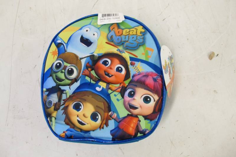 lot 35 image: Beat Bugs 9 Lunch Bag with Hands Free Clip & Allergy Window - NEW