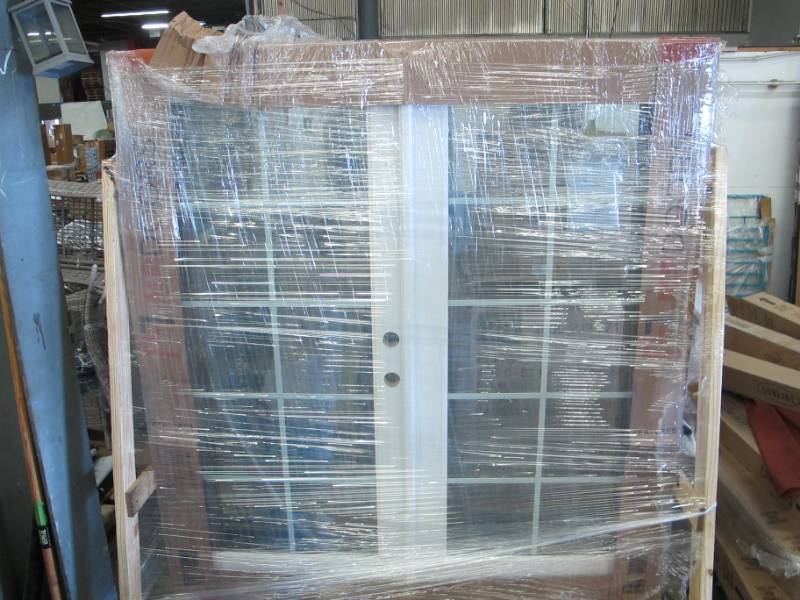 lot 41 image: MP Doors 72 in. x 80 in. Fiberglass Smooth White Left-Hand Outswing Hinged Patio Door - NEW