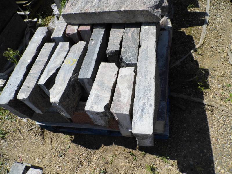 lot 67 image: 80 Pieces of Granite