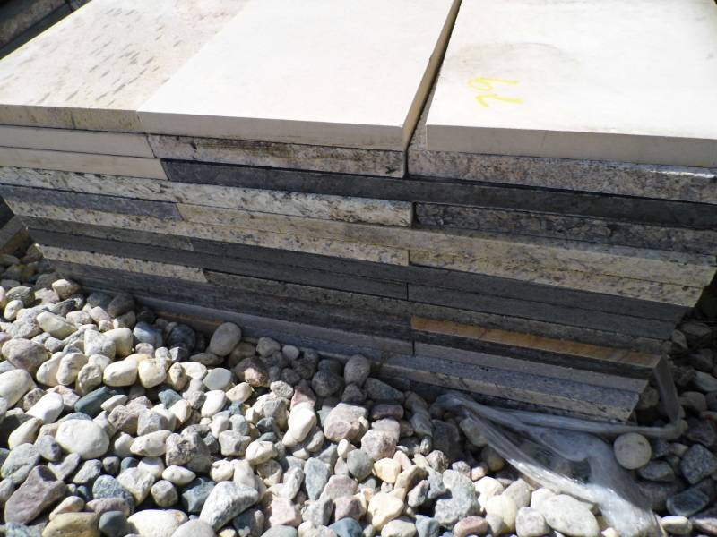 lot 79 image: 90 Pieces of Granite