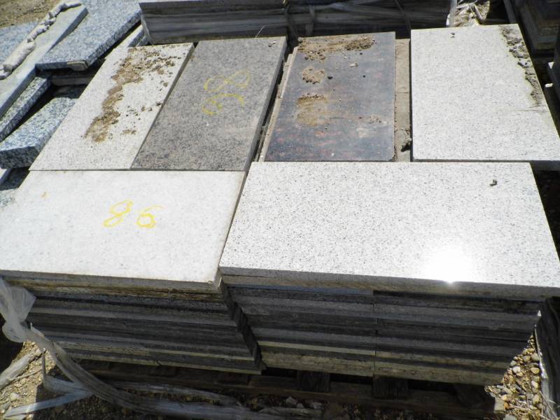 lot 86 image: 102 Pieces of Granite