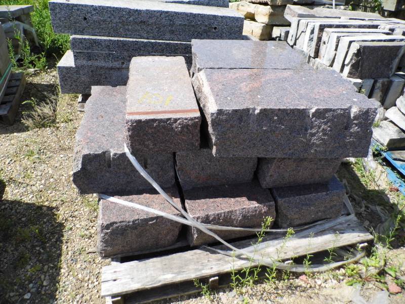 lot 101 image: Assorted Granite