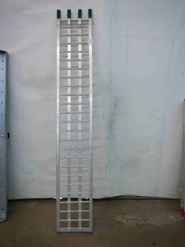lot 2 image: Aluminium Ramp
