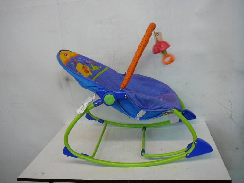 lot 26 image: Fisher-Price Infant To Toddler Rocker