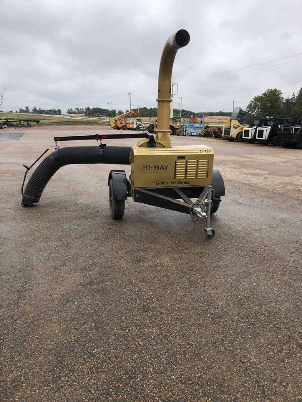 High Way Equipment Model G750 Gold Leaf Series Commercial Tow Behind Leaf Vac System