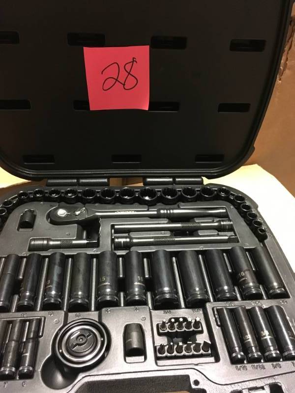 lot 28 image: Husky 38 in. Drive 100-Position Universal SAE and Metric Mechanics Tool Set (60-Piece) not used