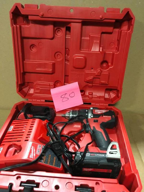 lot 80 image: Milwaukee M18 18-Volt Lithium-Ion Brushless Cordless 12 in. Compact DrillDriver (Tool-Only)   in good condition