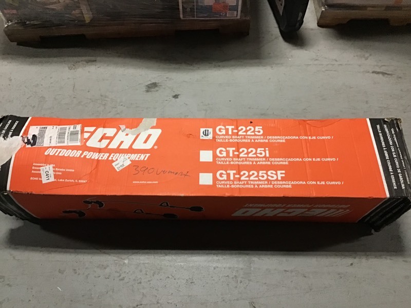 lot 111 image: ECHO 21.2 cc Gas 2-Stroke Cycle Curved Shaft Trimmer in good conditions