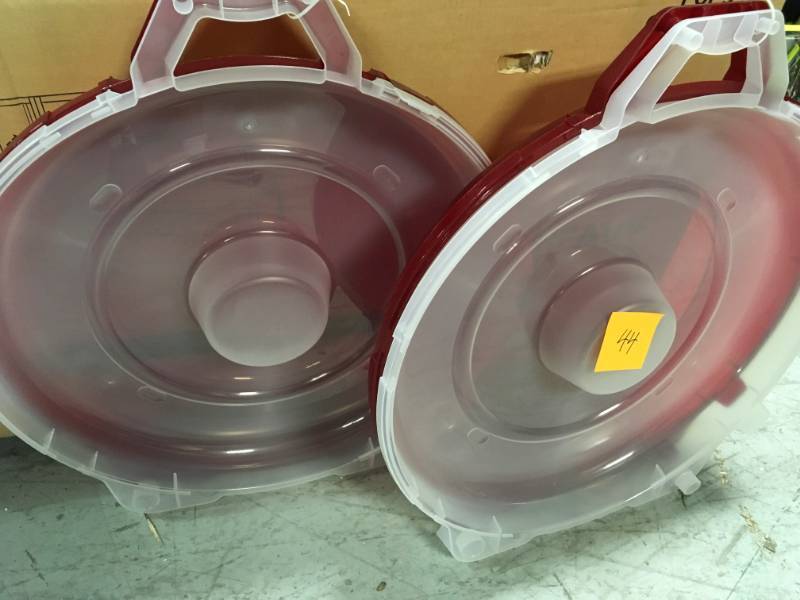 lot 44 image: Christmas ornament ccontainers set of 2  in good condition