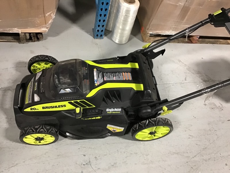 lot 102 image: Ryobi 40V 20 IN. BRUSHLESS SELF-PROPELLED MOWER whit 2.6 ah battery and charger in working conditions