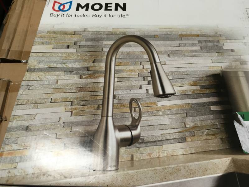 Moen Kleo Single Handle Pull Down Sprayer Kitchen Faucet With