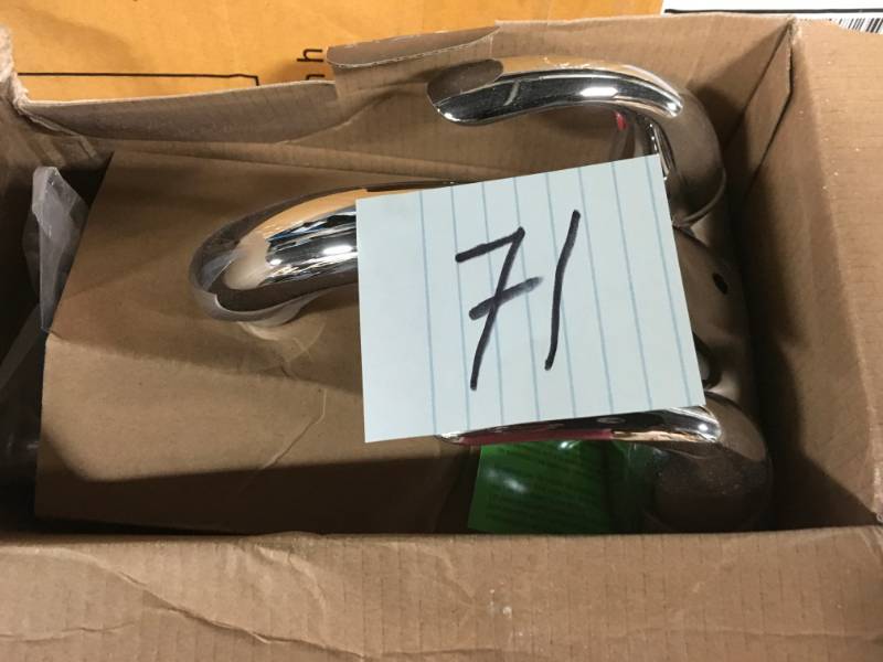 lot 71 image: Glacier Bay Builders 4 in. Centerset 2-Handle Low-Arc Bathroom Faucet in Chrome in good conditions