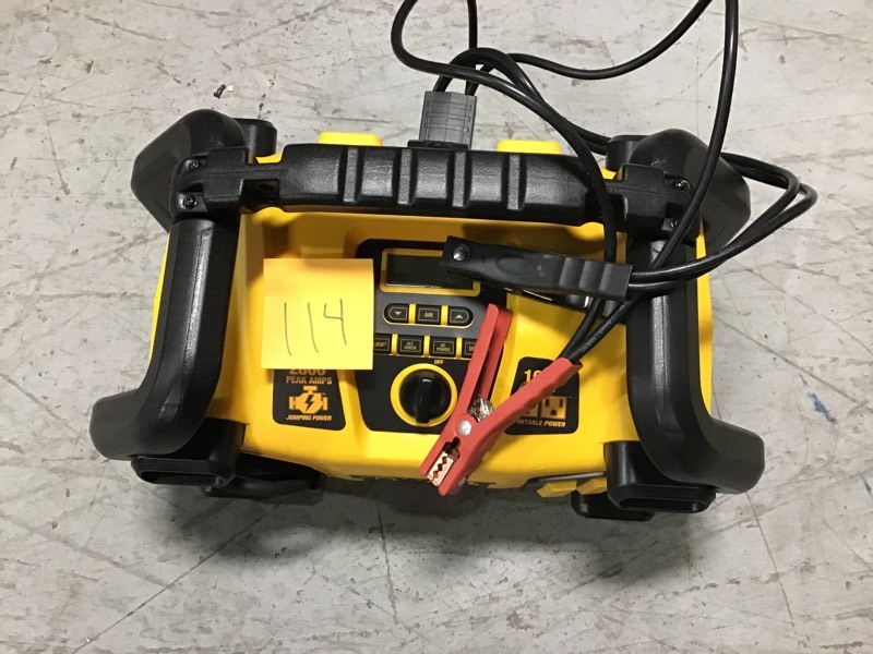 lot 114 image: DEWALT 2800 Peak Amp Jump Starter 1000w Power Inverter DXAEPS2 in good conditions
