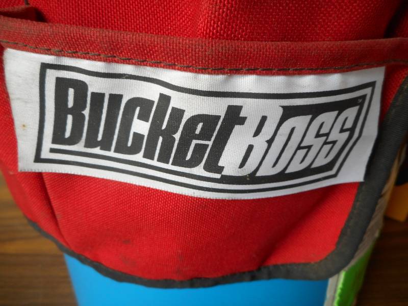 lot 14 image: Bucket Boss with Parts Trays
