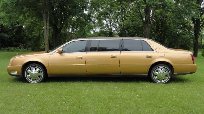 2000 Cadillac 6 Door Limousine