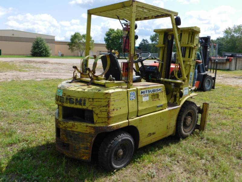 lot 16 image: 1986 Mitsubishi FG25 Forklift