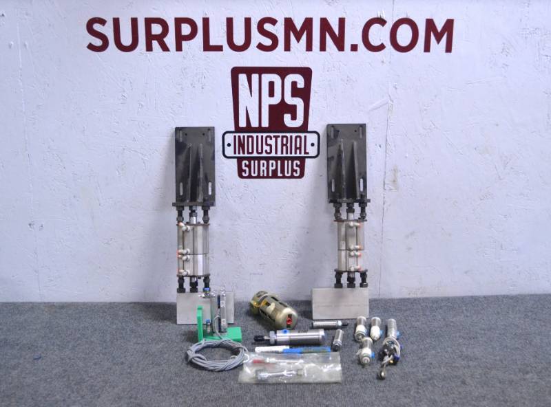 lot 77 image: Lot of Pneumatic Cylinders