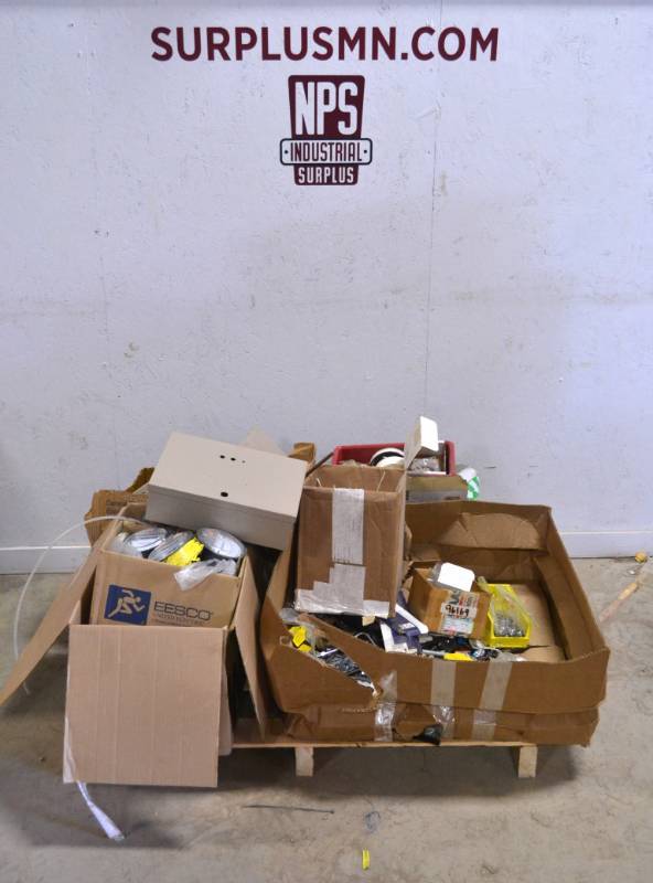 lot 83 image: Pallet Lot of Misc Parts, Hardware, Gauges and More