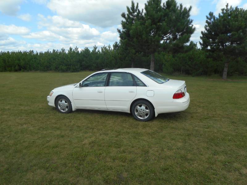 2004 Toyota Avalon XLS